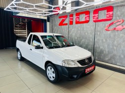2019 Nissan Np200